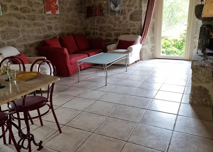 Сasa de vacaciones La Fontaine D'aubrac *