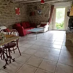 Ferienhaus La Fontaine D'aubrac *