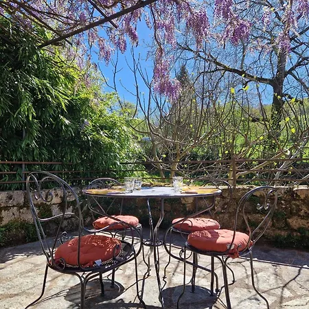 La Fontaine D'aubrac Semesterbostad *