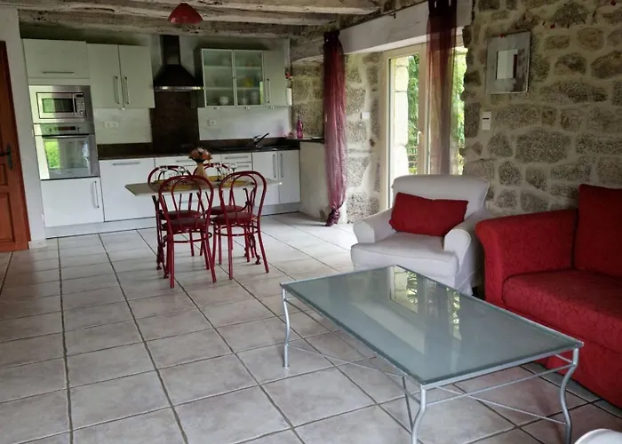 La Fontaine D'aubrac Florentin-la-Capelle